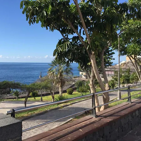 Club La Mar Puerto de Santiago (Tenerife)